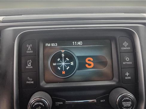 Used 2018 RAM 2500 SLT image 24