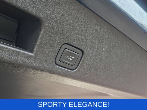Used 2024 Chevrolet Traverse LT FWD image 30