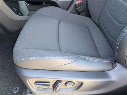 New 2026 Toyota C-HR AWD/4WD image 4