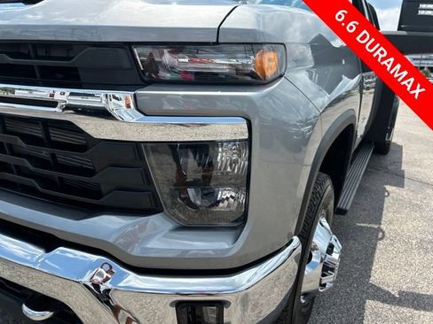 New 2026 Chevrolet Silverado 3500 LT w/ Convenience Package AWD/4WD image 9