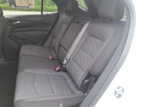 Used 2021 Chevrolet Equinox LT FWD image 14