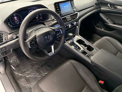 Used 2020 Honda Accord LX image 7