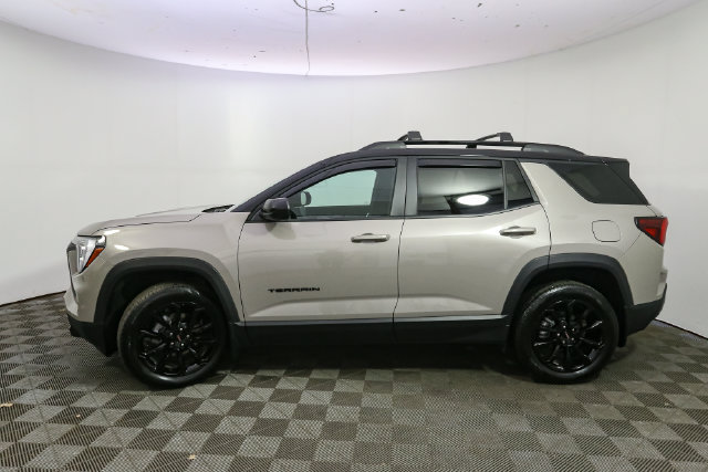 Used 2026 GMC Terrain Elevation w/ Elevation Premium Package AWD/4WD image 6