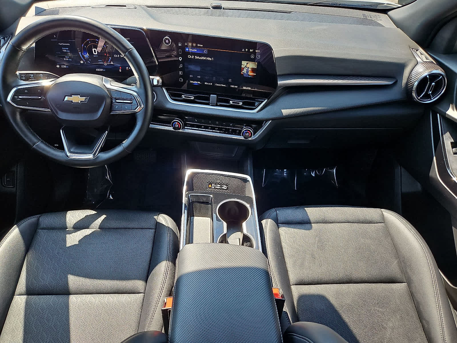 Used 2025 Chevrolet Equinox LT w/ Convenience Package II FWD image 11