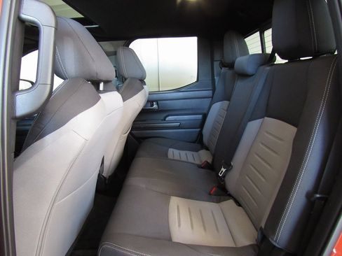 Certified 2025 Toyota Tacoma TRD Off-Road image 20