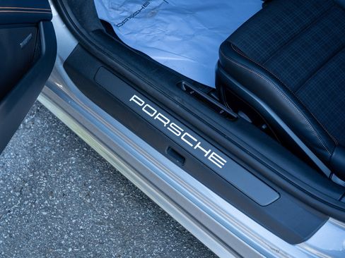 Certified 2026 Porsche 911 Carrera T RWD image 23