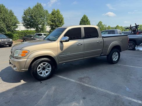 Used 2004 Toyota Tundra SR5 AWD/4WD image 21