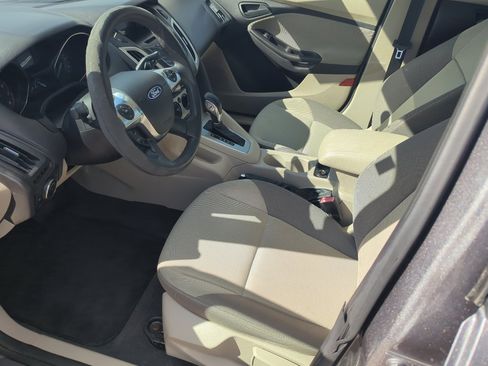 Used 2012 Ford Focus SE image 11