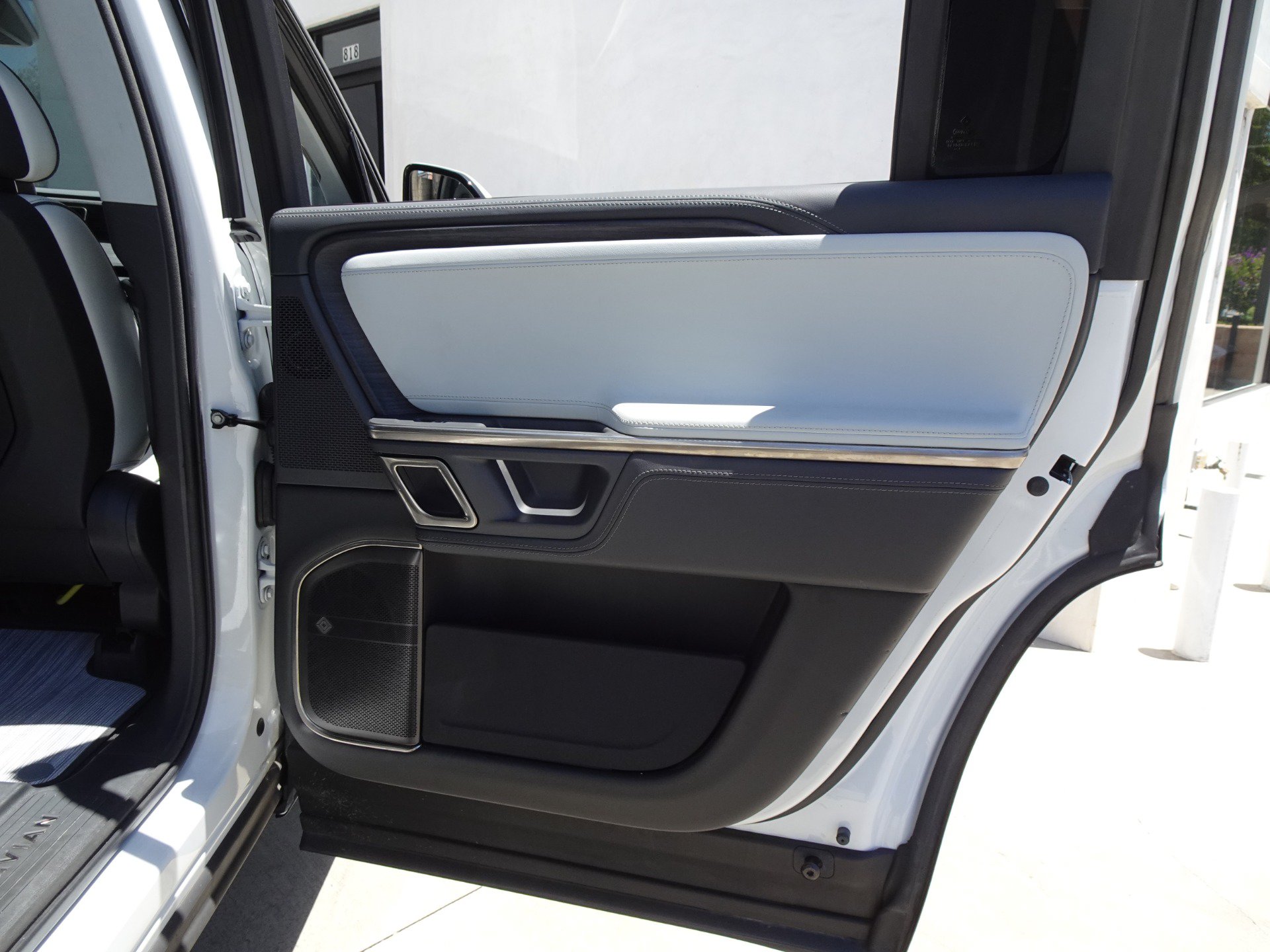 Used 2024 Rivian R1S Adventure Quad AWD/4WD image 18