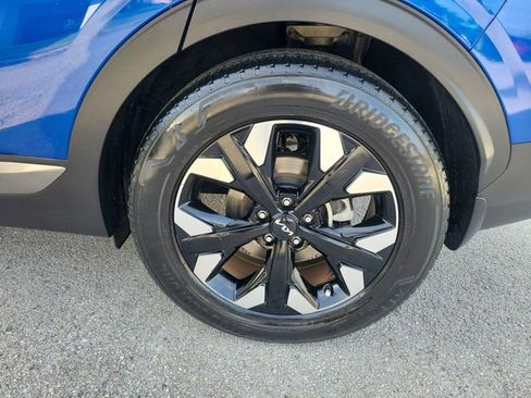 Used 2023 Kia Sportage X-Line w/ X-Line Premium Package image 7