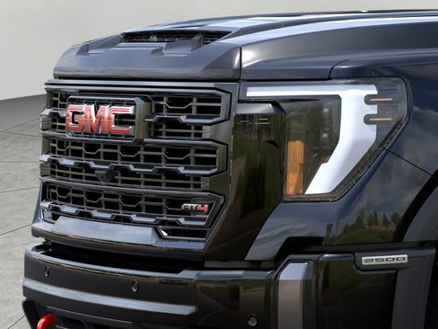 New 2026 GMC Sierra 2500 AT4 w/ AT4 Premium Plus Package AWD/4WD image 13