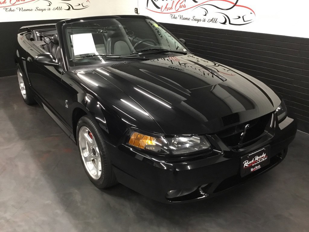 Used 2001 Ford Mustang Cobra RWD image 2