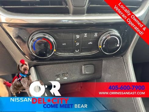 Used 2024 Buick Encore GX Sport Touring AWD/4WD image 24