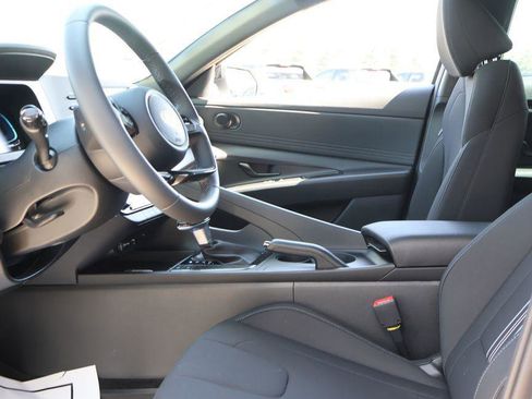 New 2026 Hyundai Elantra Sport FWD image 24