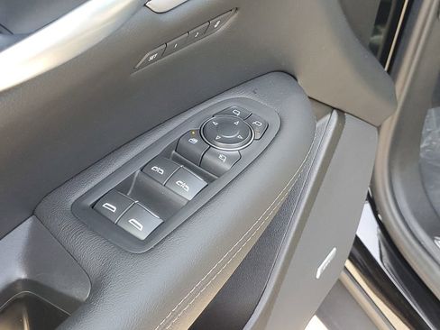 Certified 2025 Cadillac XT5 Premium Luxury image 29