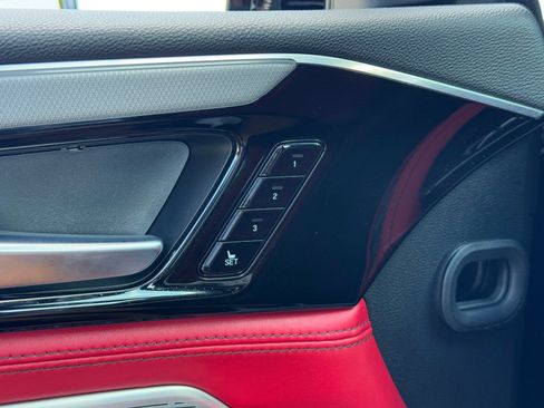 Used 2022 Acura MDX A-Spec image 18