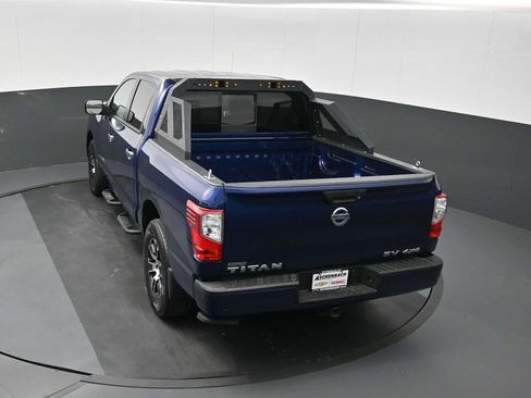 Used 2021 Nissan Titan SV w/ Accessory Utility Package AWD/4WD image 15