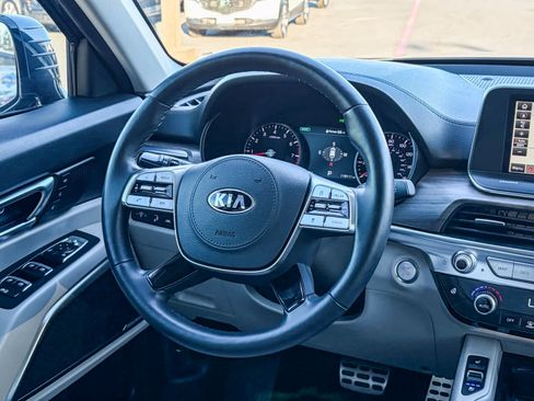 Used 2020 Kia Telluride SX image 14