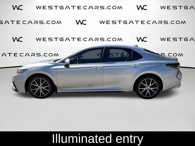 Used 2021 Toyota Camry SE FWD image 11