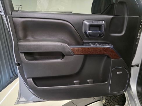 Used 2018 GMC Sierra 1500 SLT image 14