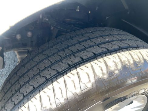 Used 2023 RAM 1500 Big Horn AWD/4WD image 12