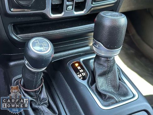 Used 2023 Jeep Wrangler Unlimited w/ Cold Weather Group AWD/4WD image 32