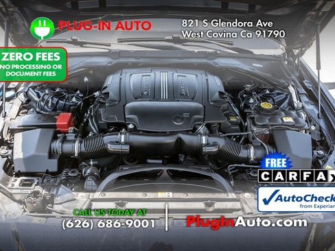 Used 2018 Jaguar XE S RWD image 13