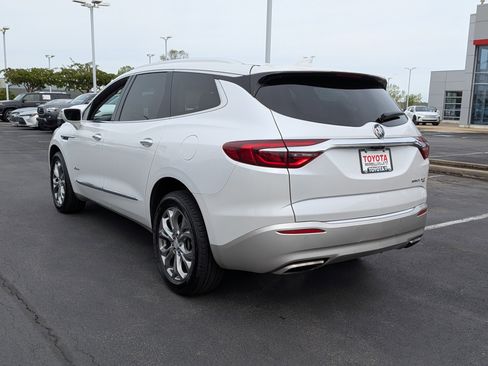 Used 2019 Buick Enclave Avenir w/ Avenir Technology Package AWD/4WD image 5