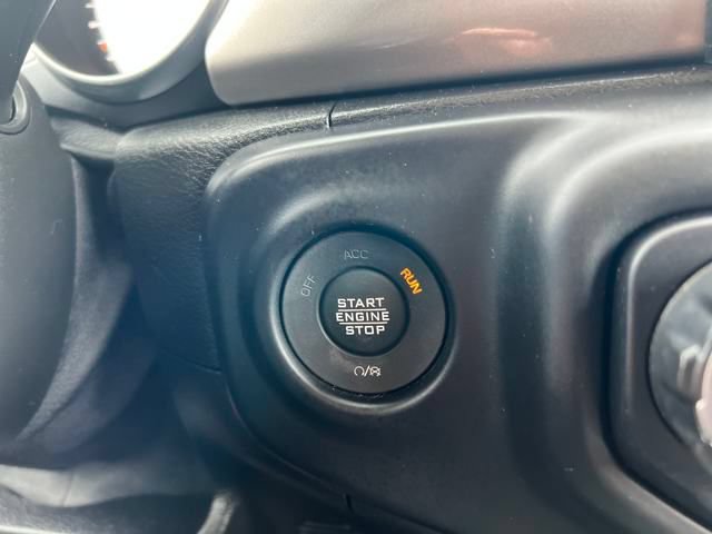 Used 2021 Jeep Wrangler Unlimited Sahara AWD/4WD image 25