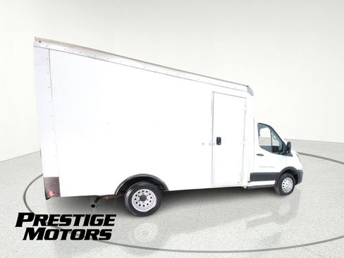 Used 2023 Ford Transit 350 DRW RWD image 8