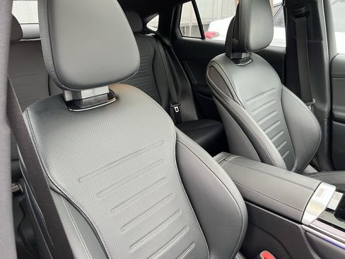 Certified 2025 Mercedes-Benz GLC 300 4MATIC image 35