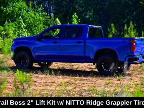 New 2025 Chevrolet Silverado 1500 Custom AWD/4WD image 11