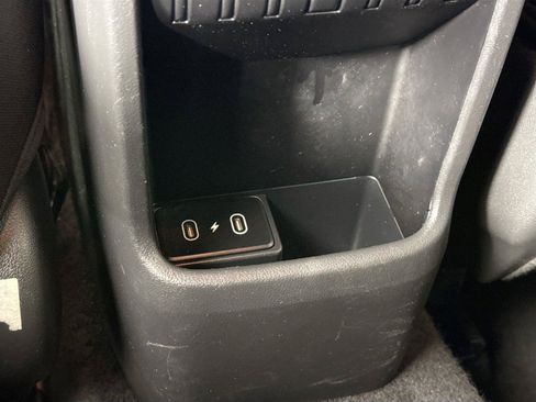 Used 2025 Hyundai Kona SEL FWD image 32