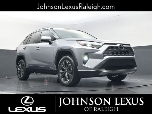 Used 2025 Toyota RAV4 Limited w/ Advanced Technology Package image 15