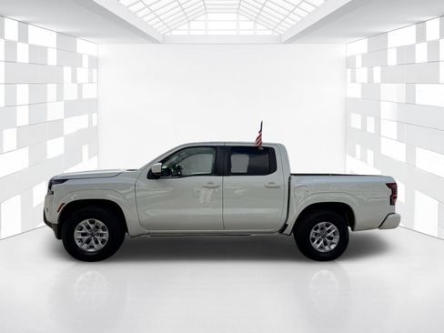 Certified 2024 Nissan Frontier SV RWD image 4