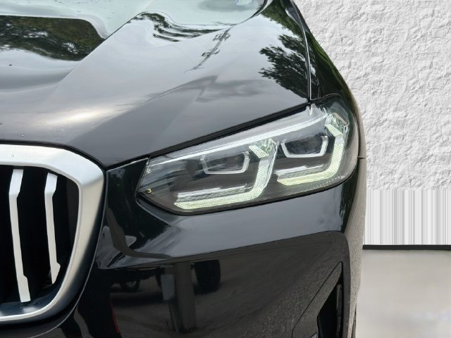 Used 2024 BMW X3 xDrive30i AWD/4WD image 9