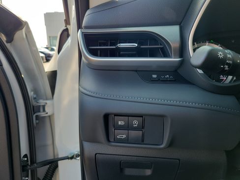 Used 2026 Toyota Highlander XLE AWD/4WD image 20
