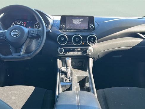 Used 2025 Nissan Sentra S image 21