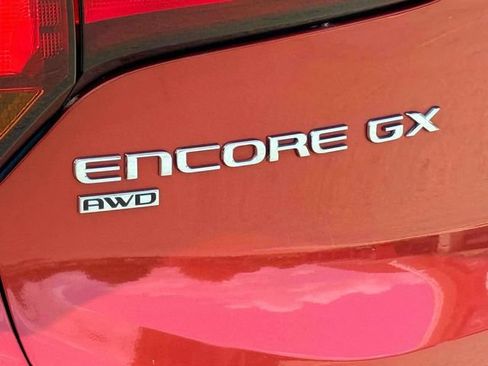Used 2024 Buick Encore GX Preferred AWD/4WD image 11