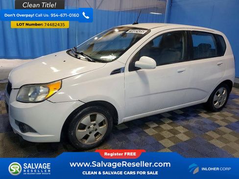 Used 2010 Chevrolet Aveo5 LT image 1