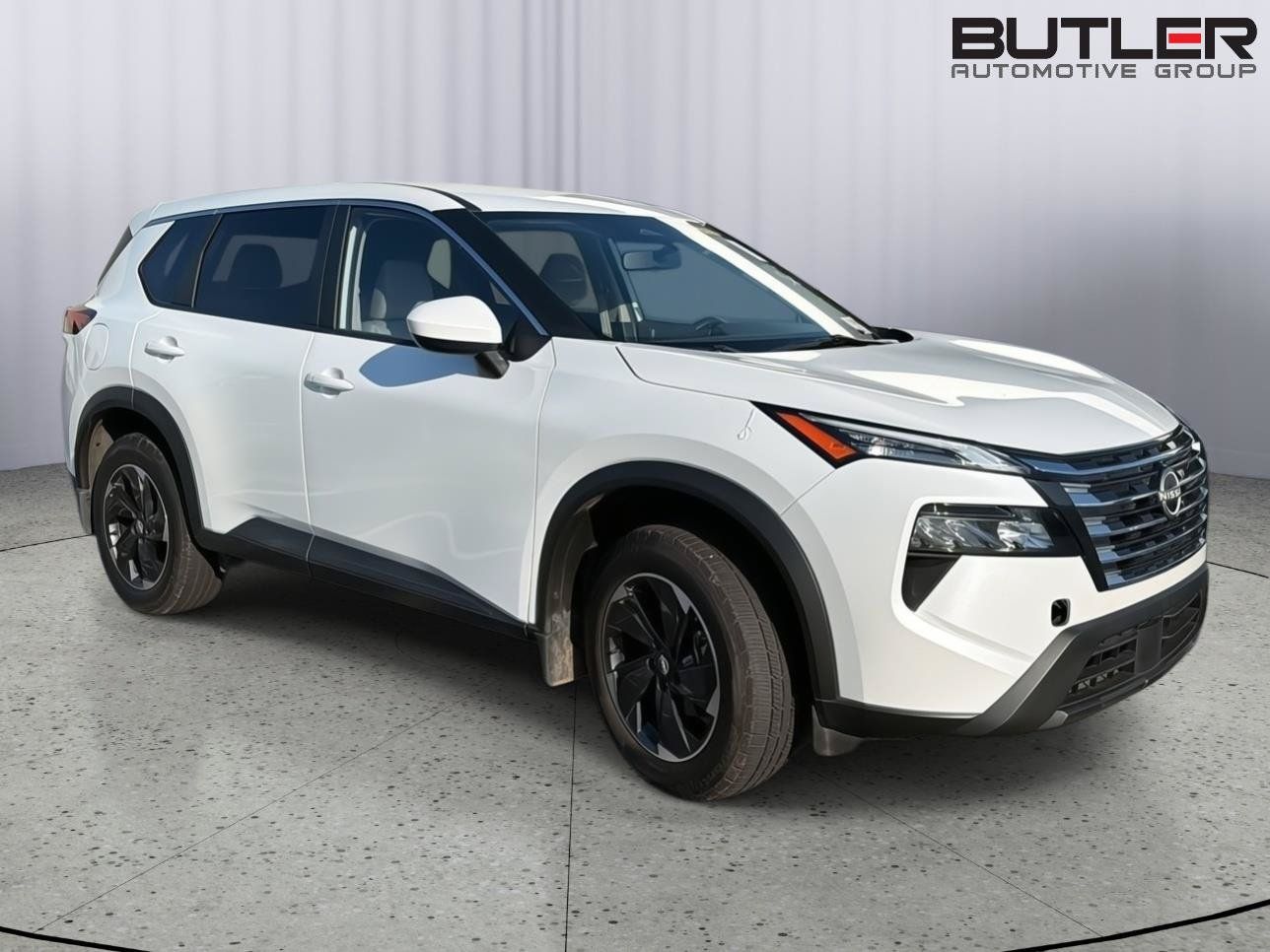 Used 2024 Nissan Rogue SV AWD/4WD image 6