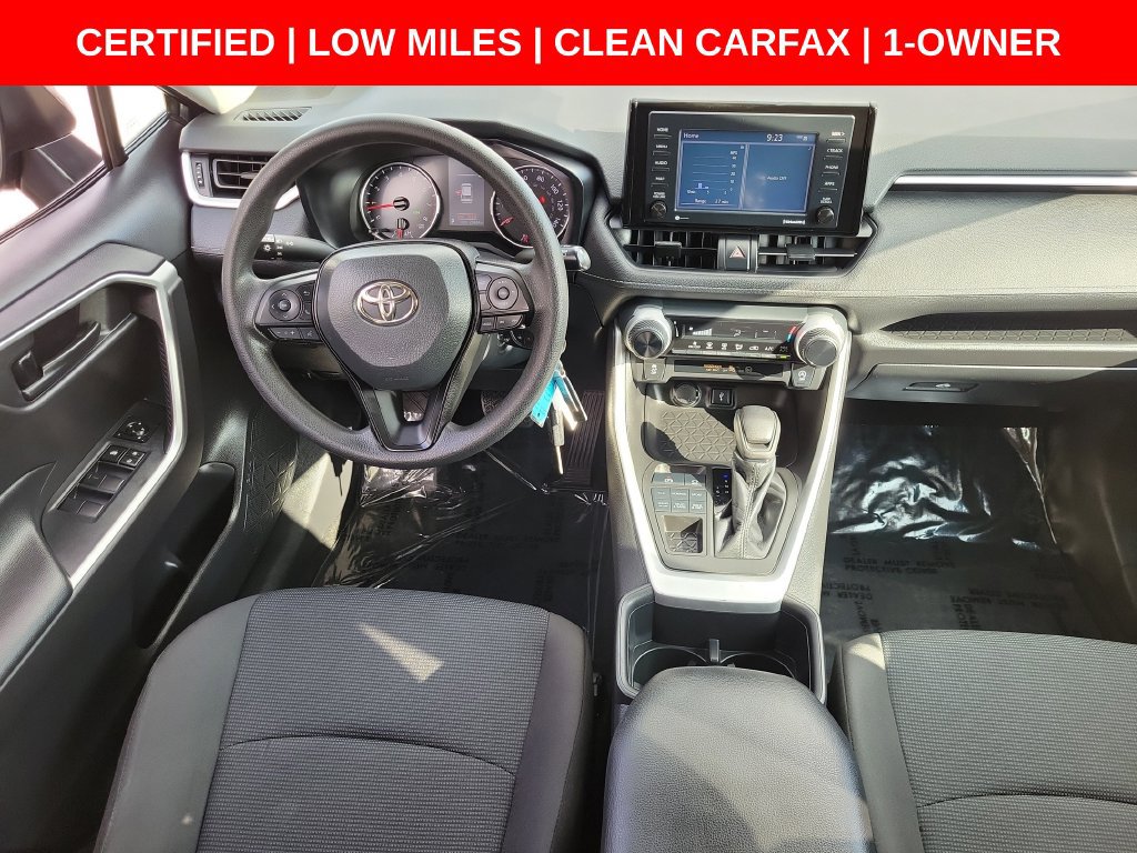 Used 2022 Toyota RAV4 LE AWD/4WD image 13