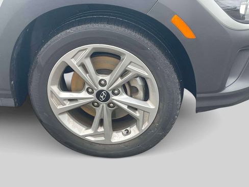 Certified 2023 Hyundai Kona SEL AWD/4WD image 9