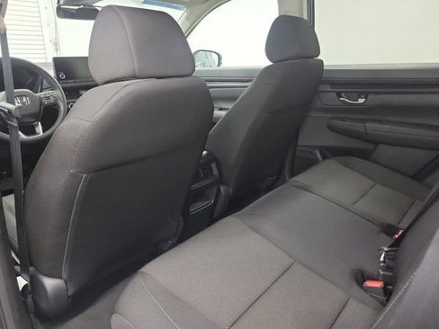 Used 2025 Honda CR-V LX image 13