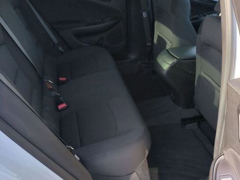 Used 2022 Chevrolet Malibu RS image 20
