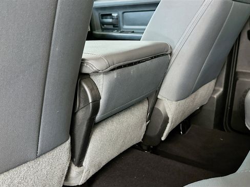 Used 2019 RAM 1500 Express w/ Express Value Package image 28