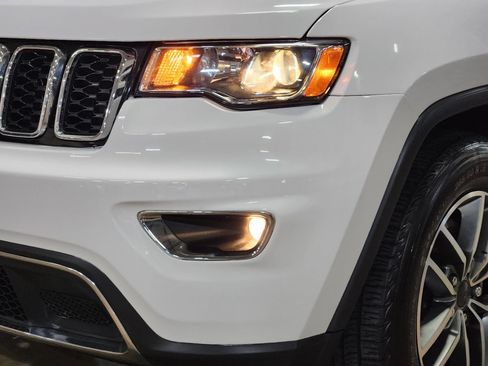 Used 2022 Jeep Grand Cherokee Limited RWD image 14