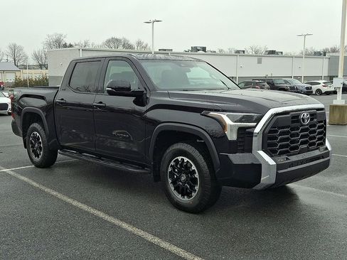 New 2026 Toyota Tundra SR5 AWD/4WD image 4