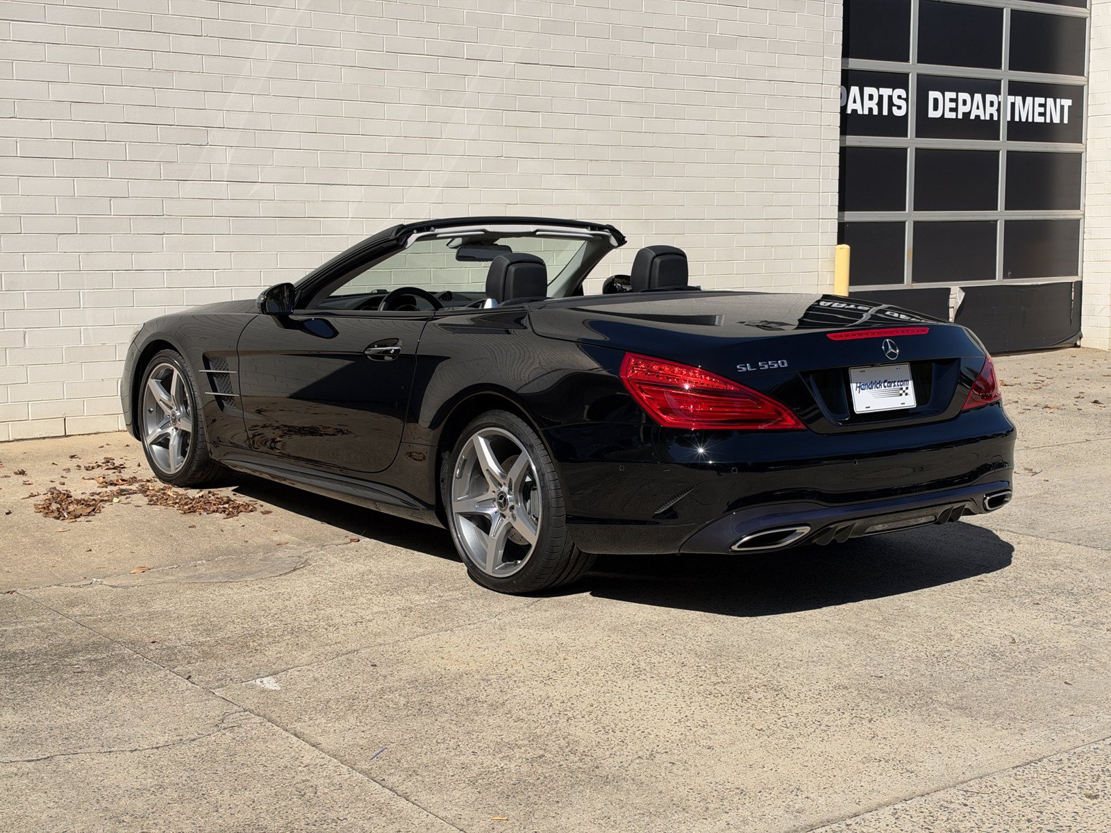 Used 2017 Mercedes-Benz SL 550 image 5