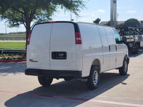 New 2025 Chevrolet Express 2500 w/ Driver Convenience Package RWD image 12